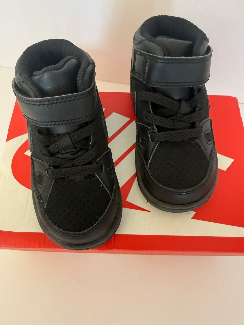 Nike Son of Force Mid TD Toddler 5C Black Black High Top Sneakers 615162-021 NIB